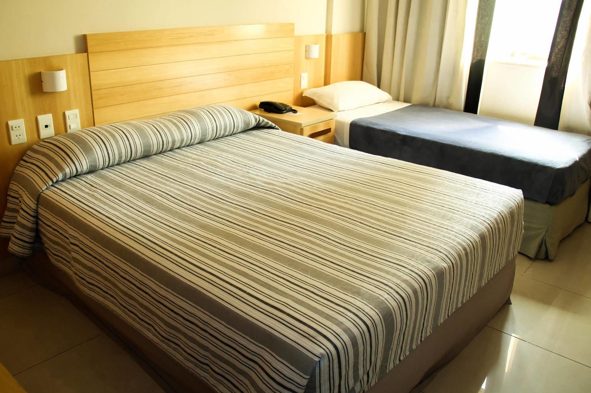 Hotel Atlantico Tower Ρίο ντε Τζανέιρο Εξωτερικό φωτογραφία A single room in a hotel in Belgrade, Serbia.